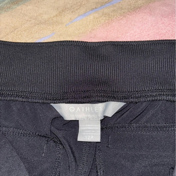 Athleta Brooklyn joggers black size 12 P women’s - Picture 3 of 6